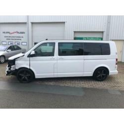 Volkswagen TRANSPORTER 180PK Xenon Leder Navi Standkachel