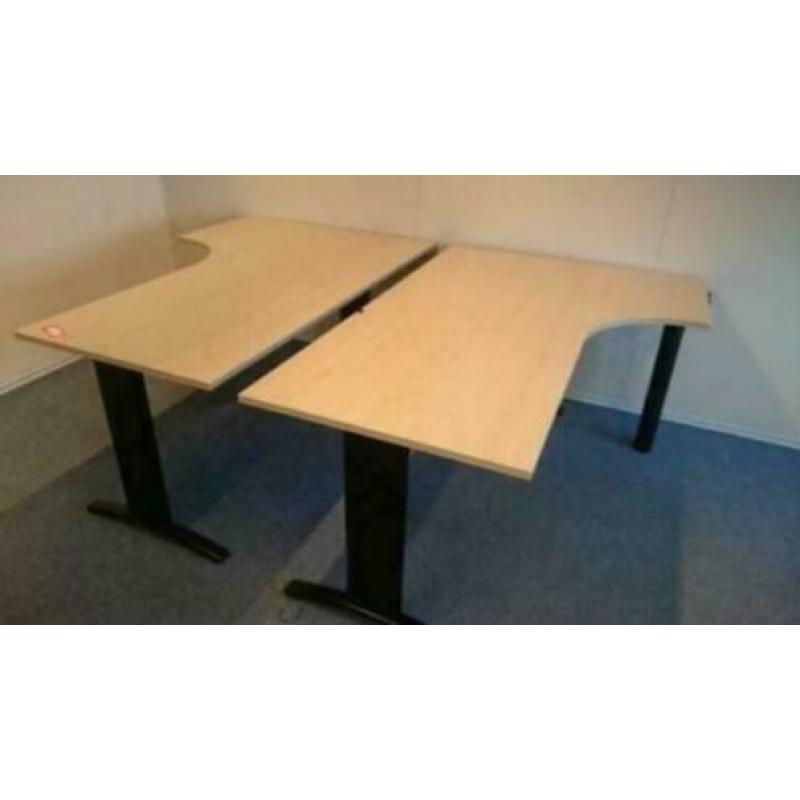 Zeer nette Markant hoekbureau 's hoekburo 's 180x120 cm ihv