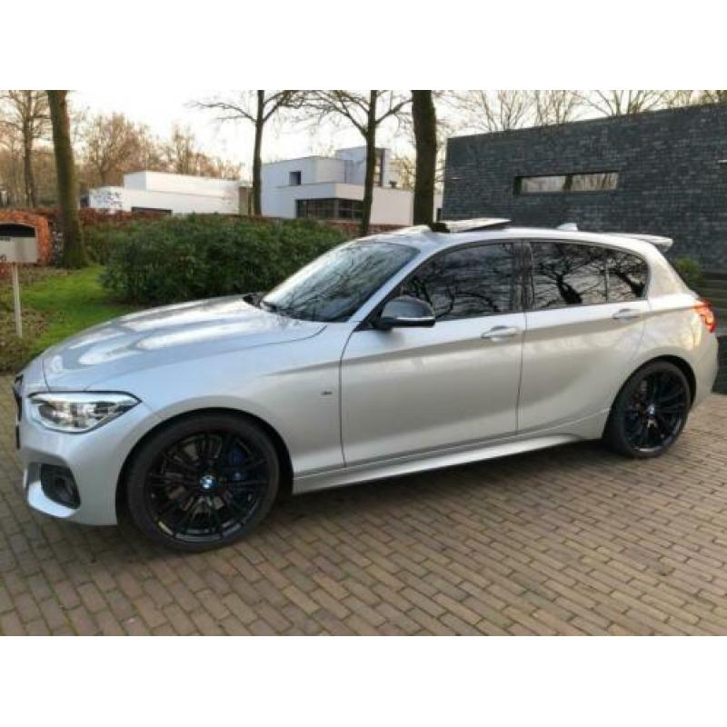 BMW 1-serie 120D M-Pakket / M-Performance Schuifdak|Keyless