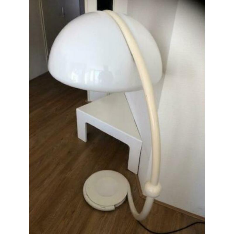 Vintage Martinelli Luce witte booglamp