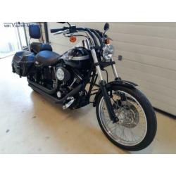 HARLEY DAVIDSON FXST SOFTAIL STANDARD '03 36.000km Bovag gar