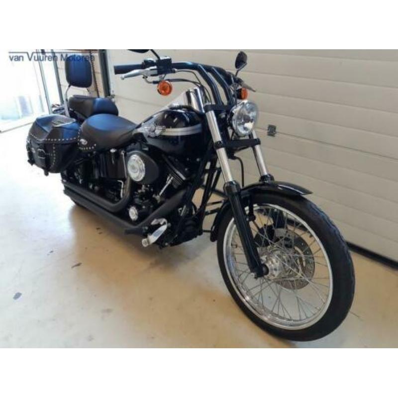 HARLEY DAVIDSON FXST SOFTAIL STANDARD '03 36.000km Bovag gar