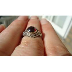 925 zilver / zilveren ring met granaat maat 15,5 - Vanoli