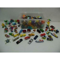 Kindersurprise figuurtjes
