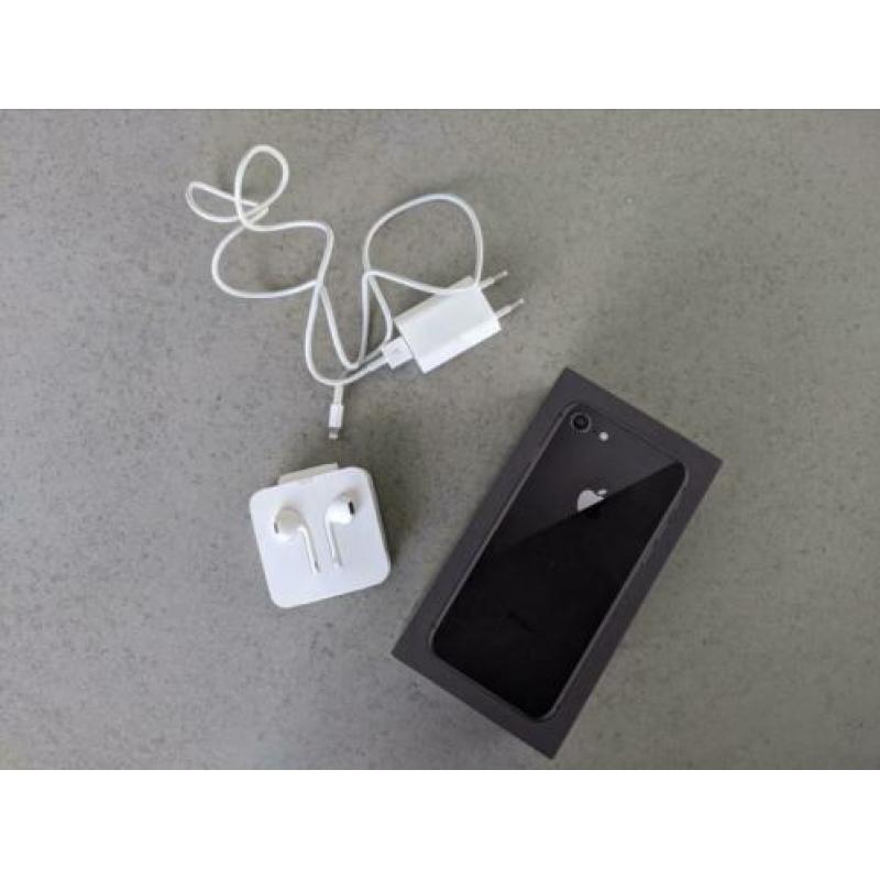 Iphone 8 | 64 GB | Zo goed als nieuw