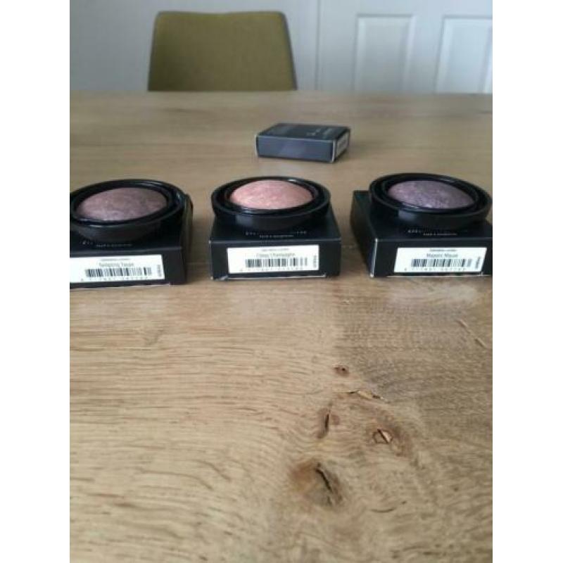 Make up studio