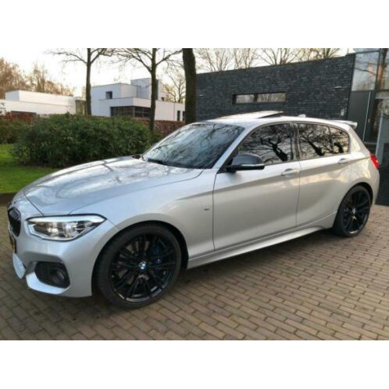 BMW 1-serie 120D M-Pakket / M-Performance Schuifdak|Keyless
