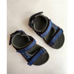 Teva kindersandalen blauw, prima conditie- Maat: 25