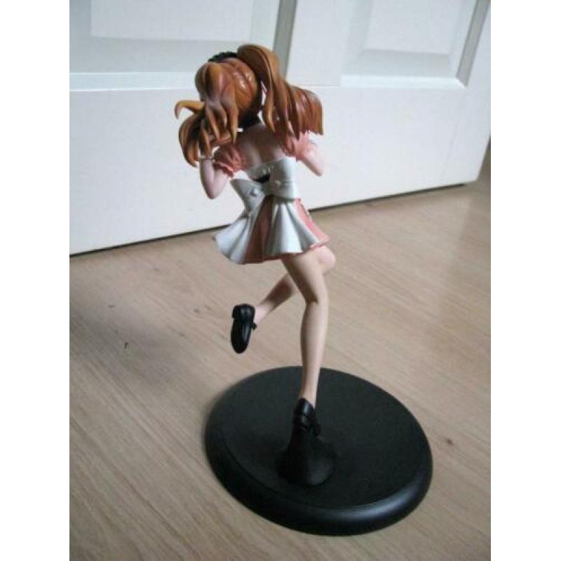 Manga Serveerster pop - Asahina Mikuruuit