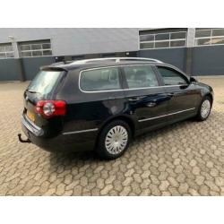 Volkswagen Passat Variant 1.9 TDI Comfortline, Navi, Clima