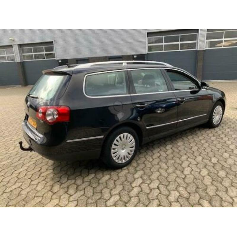 Volkswagen Passat Variant 1.9 TDI Comfortline, Navi, Clima
