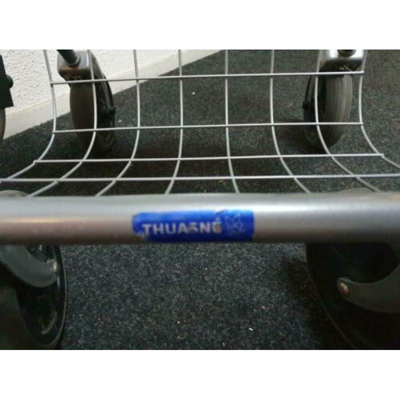 Uitverkoop!! Thuasne rollator voor €30,-!