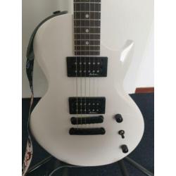 Jackson JS22 SC Monarkh Snow White evt met versterker