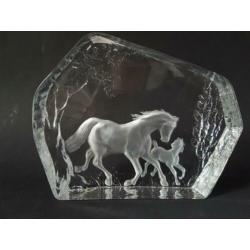 Zware en grote Goebel 1981 paarden sculptuur van glas - gesi