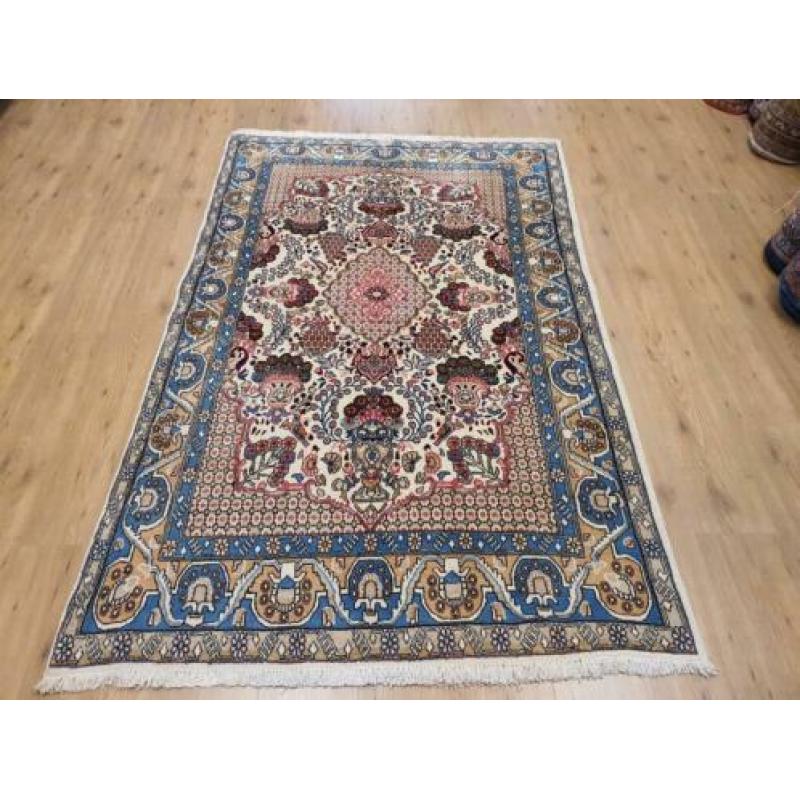 Vintage handgeknoopt perzisch tapijt Ghom met zijde 208x133