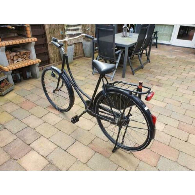 Omafiets te koop! Alles doet het goed!