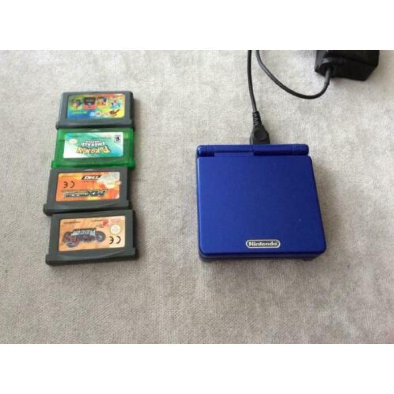 Nintendo Game Boy Advance sp