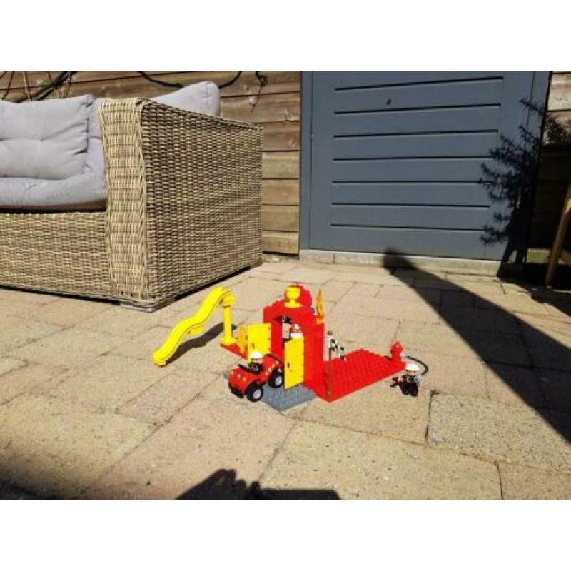 Duplo Brandweerkazerne + twee auto's