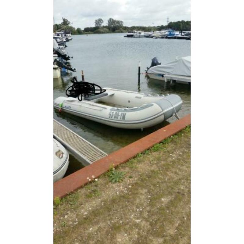 Rubberboot met 25 pk Mercury