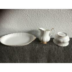 Royal Albert roomsetje /melk en suiker set