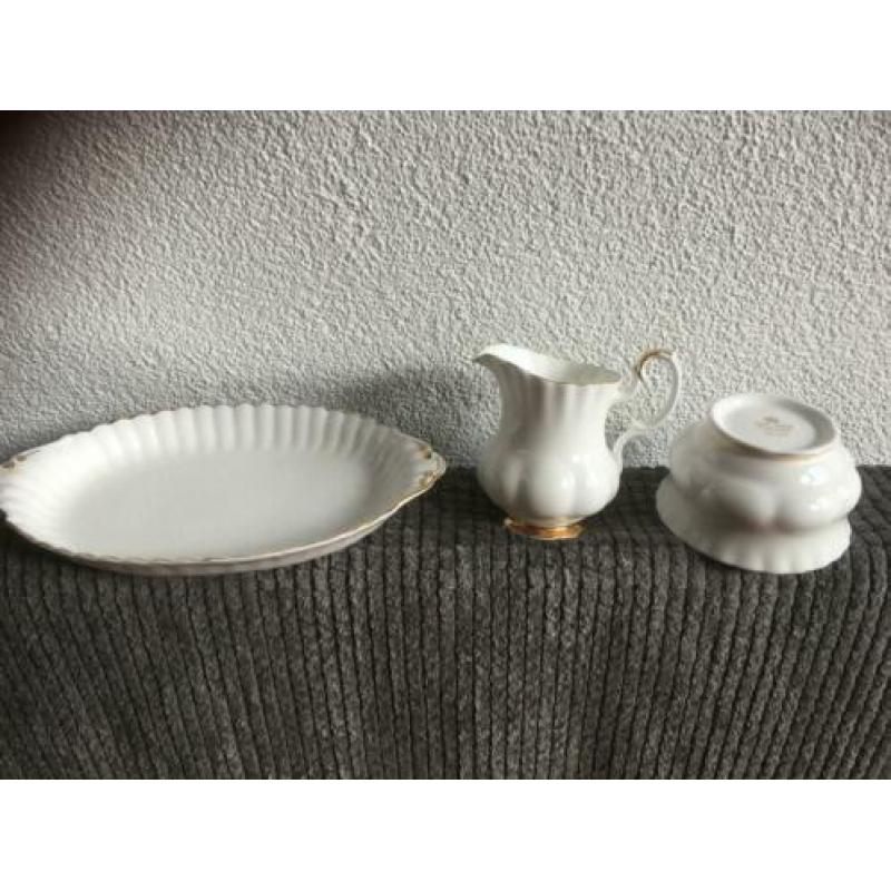 Royal Albert roomsetje /melk en suiker set
