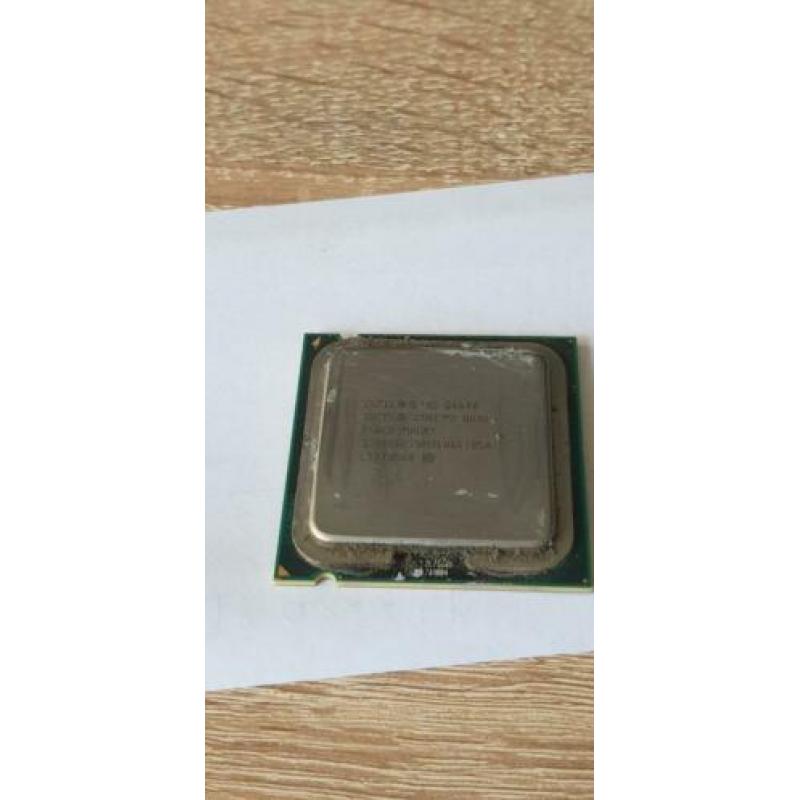 Intel Q6600 socket 775 met cooler master