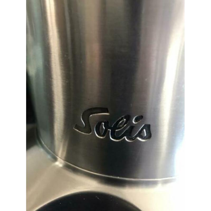 Solis Citrus Press Pro RVS €50,-