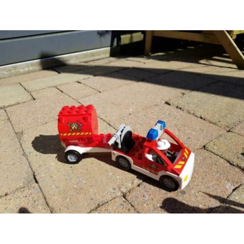 Duplo Brandweerkazerne + twee auto's