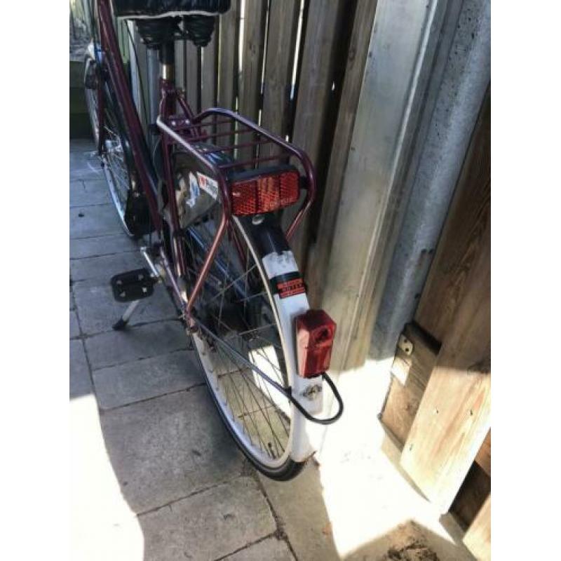Opknapper! Dames fiets van gazelle, model free