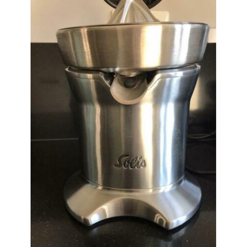 Solis Citrus Press Pro RVS €50,-