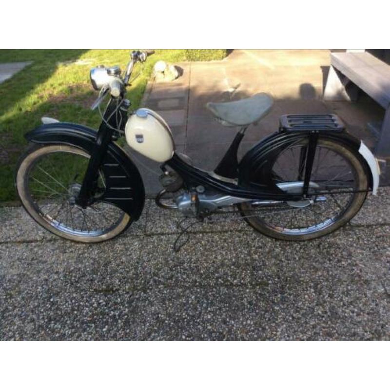 NsuQuickly Met geel kenteken 1959