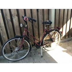 Opknapper! Dames fiets van gazelle, model free