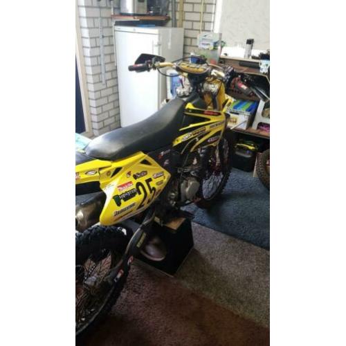 X-Moto's Dirtbike 250cc ~ Koop of sloop