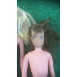 Oude barbie popen
