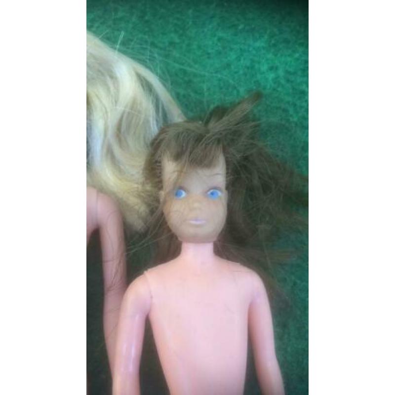 Oude barbie popen
