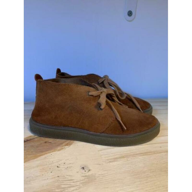 Friboo zgan suède schoenen , look a like Clarks maat 34