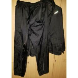 Regenpak AGU mt. M zwart polyamide (geen capuchon)