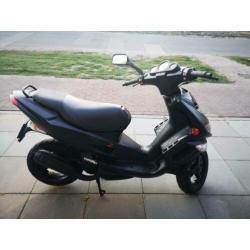 Nette peugeot speedfight 2