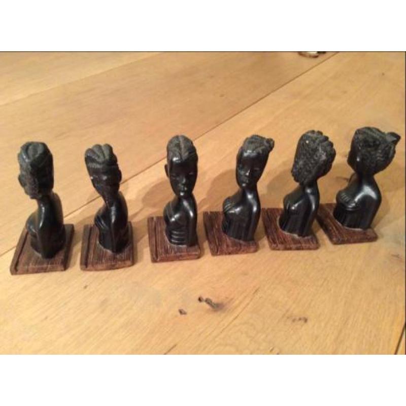 Ebbenhouten beeldjes / menuhouders