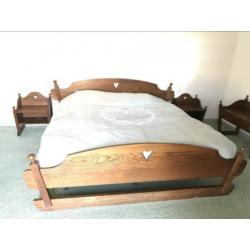 Bed ledikant brocant antiek eikenhout