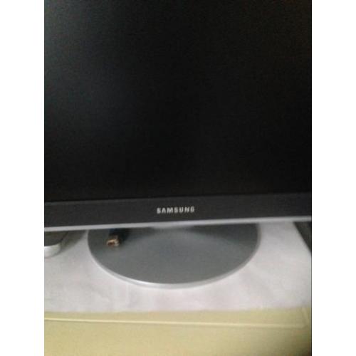 Lcd tv
