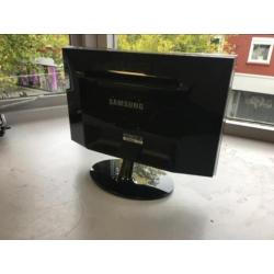 Samsung P2050