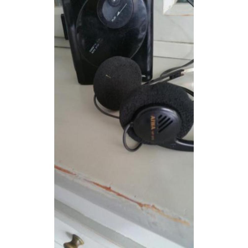 Vintage Aiwa walkman met koptelefoon