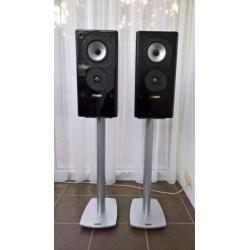 Xanadu AW 11 Ti +Dynaudio Stands
