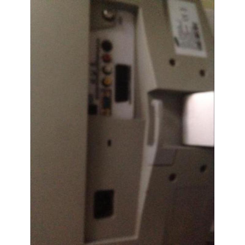 Lcd tv