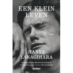 Een klein leven 9789046820315