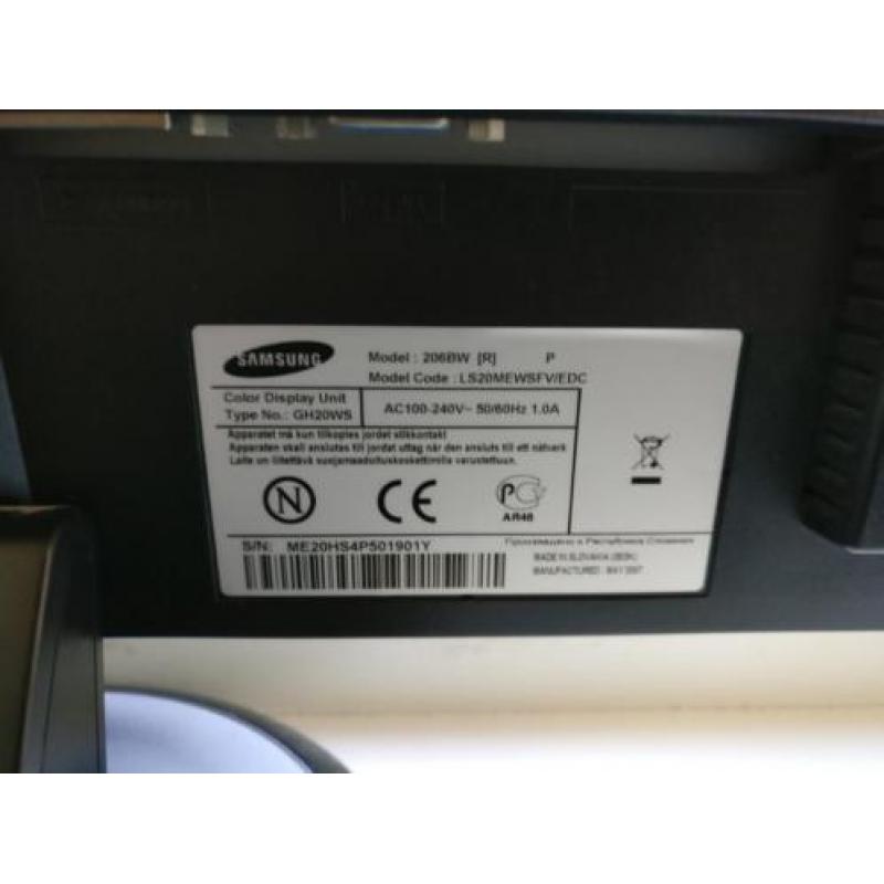 Samsung 206BW 20 inch monitor 1680x1050 DVI VGA