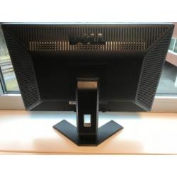 3 Dell LCD 22 inch schermen