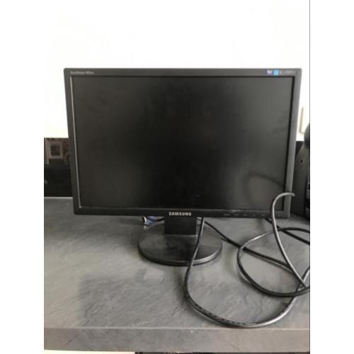 Samsung computerscherm syncmaster 943 NW