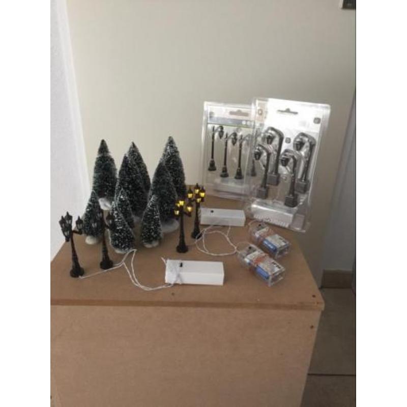 Lemax / Intratuin uitbreiding set kerstbomen - Verlichting